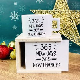 Gift Moda 365 Yeni Gün 365 Yeni Şans Yılbaşı Tasarımlı Kutulu Kupa