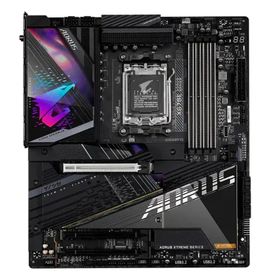 Gigabyte X670E AORUS XTREME 8000 MHz OC DDR5 Soket AM5 M.2 HDMI DP E-ATX Anakart