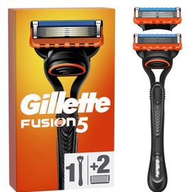 Gillette Fusion Tıraş Makinesi + 2 Yedek Tıraş Bıçağı
