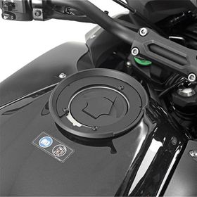 Givi BF26 Kawasakı Depo Üstü Çanta Aparatı