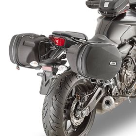 Givi TE2140 Yamaha MT-07 18-20 Yan Kumaş Çanta Taşıyıcı