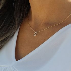 Glorria GLR630 Kişiye Özel Harfli Kral Tacı Kanat Gümüş Kolye