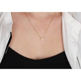 Glorria Gümüş 3 Boyutlu Minimalist N Harfi Kolye