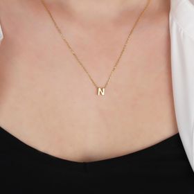 Glorria Gümüş 3 Boyutlu Minimalist N Harfi Kolye