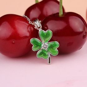 Glorria VK1058 Yonca Tektaş Gümüş Kadın Kolye