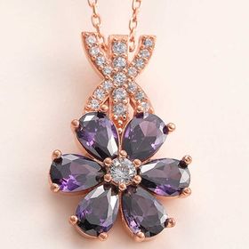 GMS Rose Mor Sevgi Çiçeği Kadın Gümüş Kolye