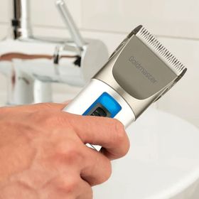Goldmaster Pro Deluxe 4 Saat Kablosuz Kullanımlı 20 Kademe Saç ve Sakal Kesme Makinesi