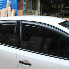 Golf 6 2010-2013 Arası 4 Mügen Cam Rüzgarlığı