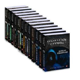 Gölgelerin Efendisi - 12 Kitap Takım - John Flanagan