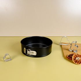 Guardini 22 cm Açık Yeşil Kelepçeli Kek Kalıbı