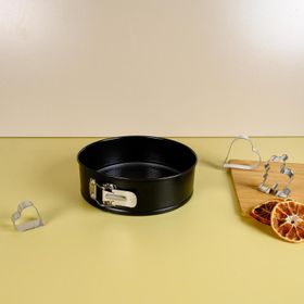 Guardini 22 cm Açık Yeşil Kelepçeli Kek Kalıbı