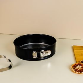 Guardini 24 cm Gümüş Altın Kelepçeli Kek Kalıbı