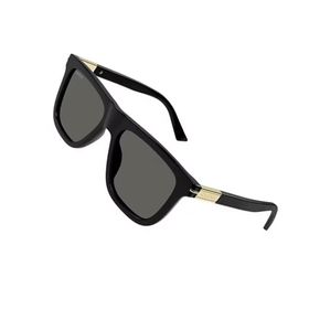 Gucci 1502S 001 Erkek Güneş Gözlüğü