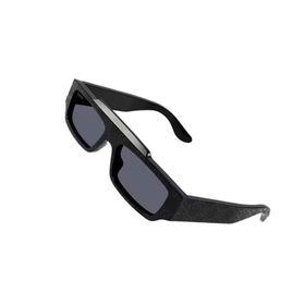 Gucci GG1592S 001 55 Siyah Kadın Güneş Gözlüğü