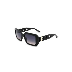 Guess GU00110 01B Kadın Güneş Gözlüğü