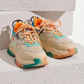 Guja 24Y402 Bej Kadın İthal Taşlı Yüksek Taban Premium Sneaker Spor Ayakkabı