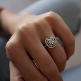 Gülaylar SN01347944/10232-15805 0,47 Karat Baget Pırlanta Yüzük