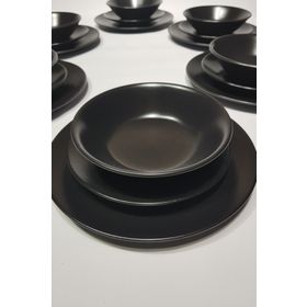 Gulhanile YMK04 Mat Siyah 6 Kişilik 18 Parça Yemek Takımı