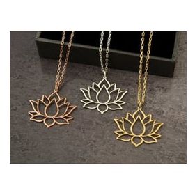 Gümüş Lotus Kolye