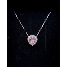Gümüş Rodyumlu Pırlanta Modeli Pembe Zirkon Taşlı Kalp Kolye