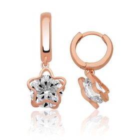 Gumush EA1160204 Gümüş Üç Boyutlu Çiçek Küpe