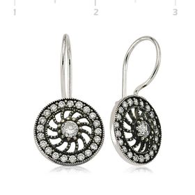 Gumush EA1760005 Sallantılı Çiçek Taşlı Gümüş Küpe