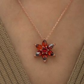 Gumush Rose Kırmızı Çiçek Gümüş Kolye