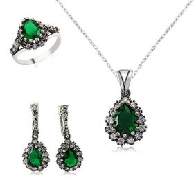 Gumush ST0470525 Taşlı Gümüş Set