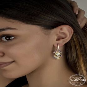 Gumush Swarovski Crystal Taşlı Gümüş Kalp Salkım Sallantılı Çivili Kadın Küpe