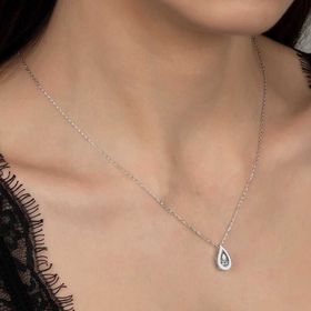Gumush Swarovski Taşlı Damla Gümüş Kadın Kolye