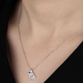Gumush Swarovski Taşlı Gümüş Balık Kadın Kolye