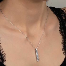 Gumush Swarovski Taşlı Yeditaş Gümüş Kadın Kolye