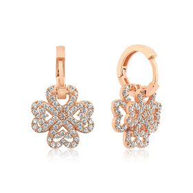 Gumush T4399 Gümüş Üç Boyutlu Yonca Küpe