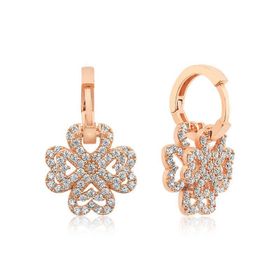 Gumush T4399 Gümüş Üç Boyutlu Yonca Küpe