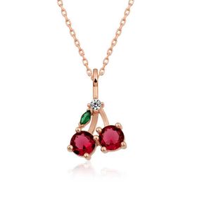 Gumush T5296 Gümüş Rose Kiraz Figürlü Meyve Kolye
