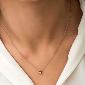 Gumush T5928 Rose 3 Boyutlu R Harf Gümüş Bayan Kolye