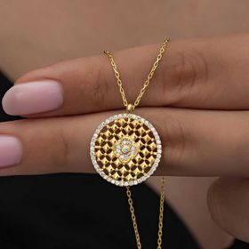 Gumush T7489 ​Gümüş Gold Zirkon Taşlı Çiçek Kadın Kolye