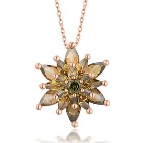 Gumush T7556 Rose 4 Katman Lotus Çiçeği Kadın Gümüş Kolye