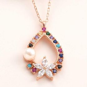 Gumush T7974 Rose Renkli Taşlı Çiçekli Kadın Gümüş Kolye