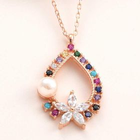 Gumush T7974 Rose Renkli Taşlı Çiçekli Kadın Gümüş Kolye