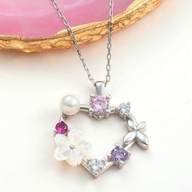 Gumush T7981 Kalp Manolya Çiçeği Kelebek Kadın Gümüş Kolye