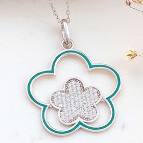 Gumush T8204 Çiçek Desenli Kadın Gümüş Kolye