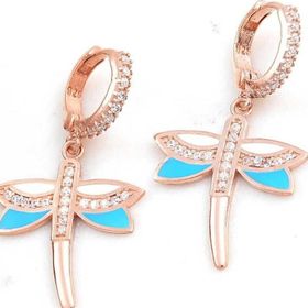 Gumush T8215 ​Rose Sallantılı Yusufcuk Kadın Gümüş Küpe