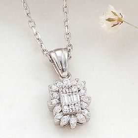Gumush T8270 Baget Taşlı Kadın Gümüş Kolye