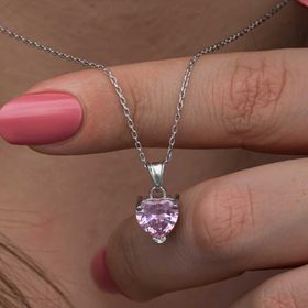 Gumush T8609 Pembe Taşlı Kalpli Kadın Gümüş Kolye