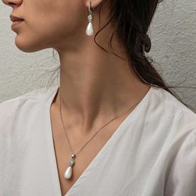 Gumush T8619 İnci Damla Kadın Gümüş Set