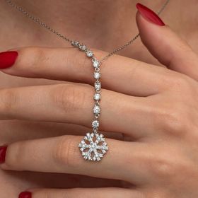 Gumush T8997 Sıralı Zirkon Taşlı Kar Tanesi Kadın Gümüş Kolye