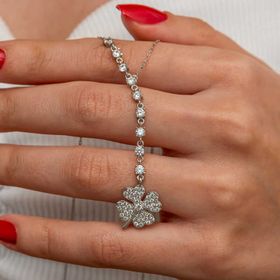 Gumush T8998 Sıralı Zirkon Taşlı Yonca Kadın Gümüş Kolye