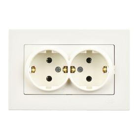 Günsan Elektrik Fildişi Beyazı Çocuk Korumalı Çerçeveli Topraklı Priz