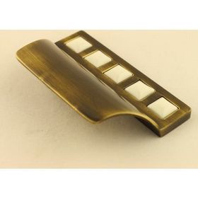 Gürçay Gardenya 64 mm Antik Porselen Kulp